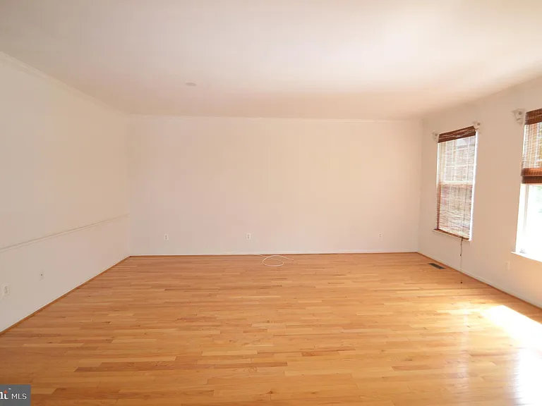 4209 Trumbo Ct — Photo 6