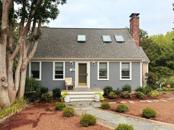 42 Bayberry Avenue, Provincetown, MA 02657