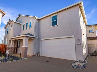 1941 Salzburg Trl, Redding, CA 96003