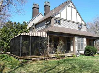 12 Village Green Cir #12, Mashpee, MA 02649