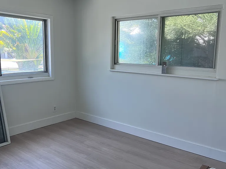 2906 Venetian Dr — Photo 9