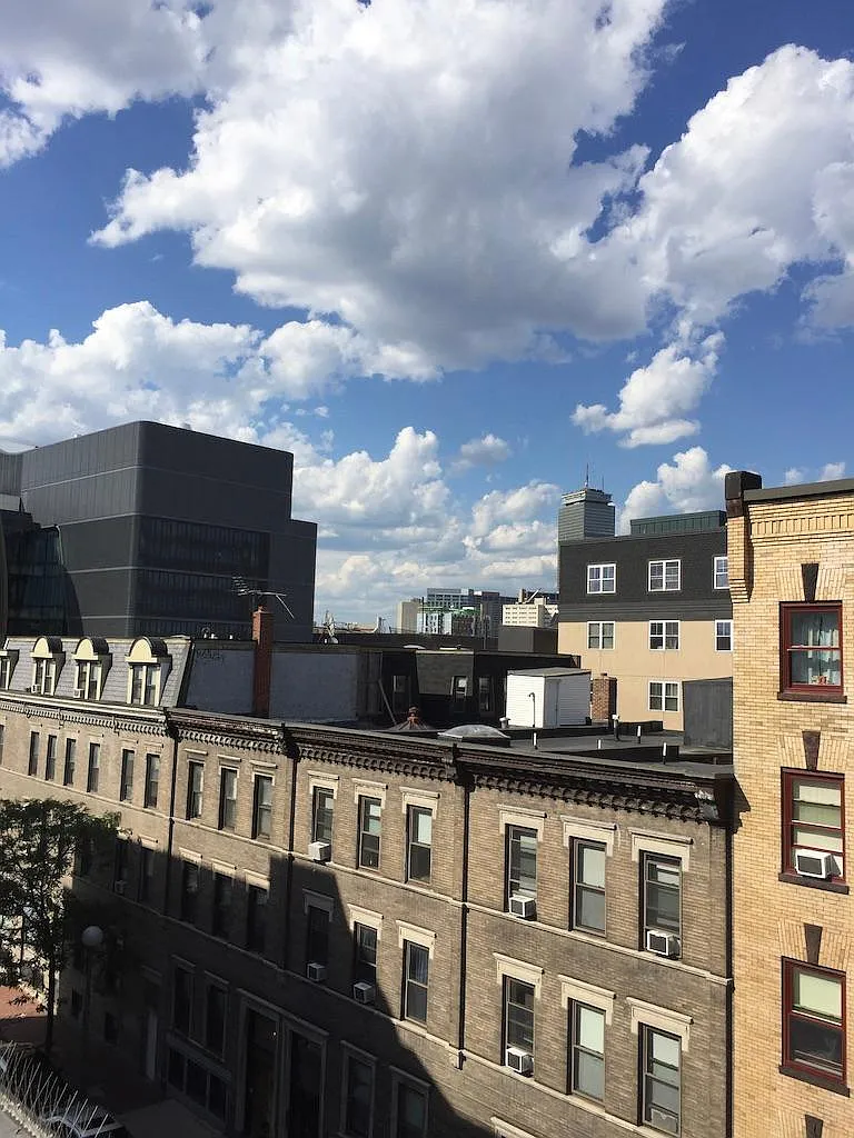34 Cunard St — Photo 1
