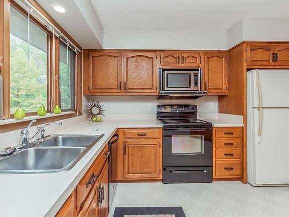 Kitchen with built in microwave