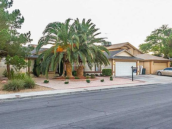 3rd image of 6525 Faith Peak Dr