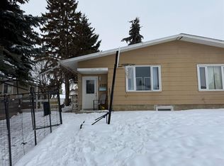 6320 E Hewson Ave, Red Deer, AB T4N5M6