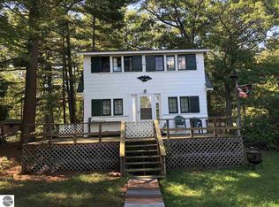 5822 N Lake Rd, Oscoda, MI 48750