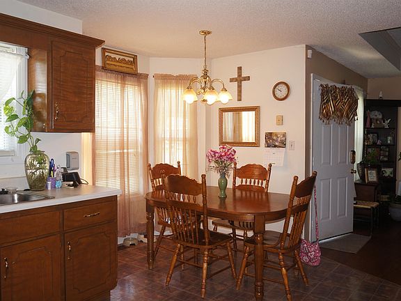 4th image of 3271 S Senseney Cir