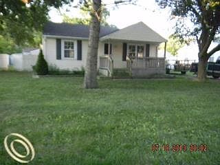 5th image of 4107 Woodrow Ave