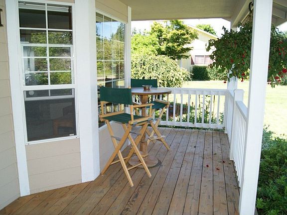 3rd image of 5612 Perdemco Ave SE
