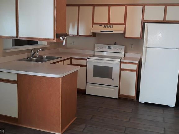 2nd image of 171 Bordeaux Ct