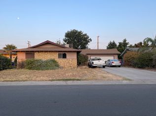 861 N Belmont St, Porterville, CA 93257