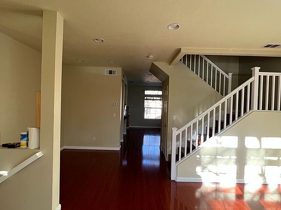 Living going into family room