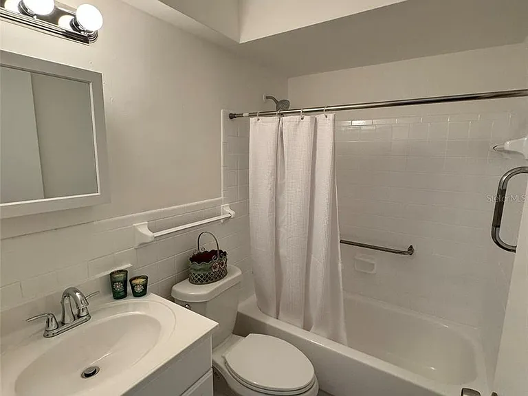 1257 Drew St #14 — Photo 13
