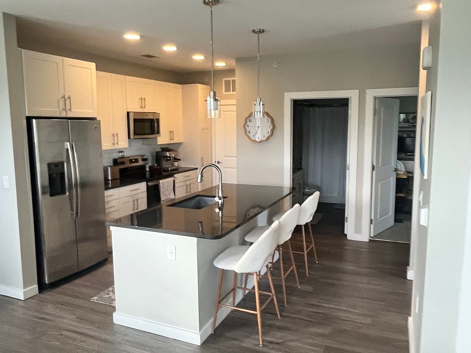 1st image of 7000 Archdale Dr APT 7202