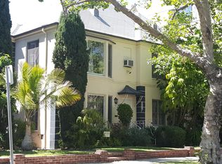 153 S Canon Dr APT B, Beverly Hills, CA 90212