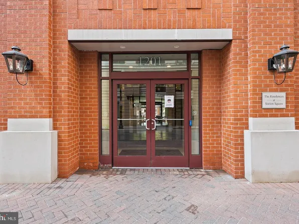 1201 N Garfield St APT 509, Arlington, VA 22201