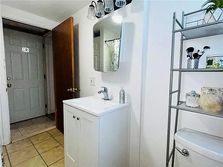 86 Appleton St #3R — Photo 5