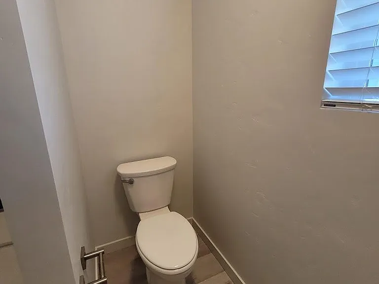 220 N Caracaras Way — Photo 33