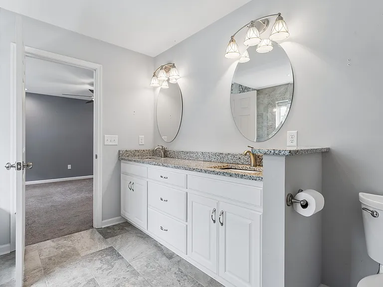 101 Sycamore Ln — Photo 35