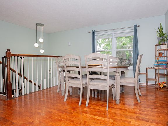 2nd image of 3029 Crossbow Ln