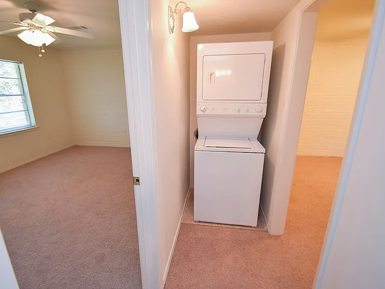 6566 Park Manor Dr. — Photo 10