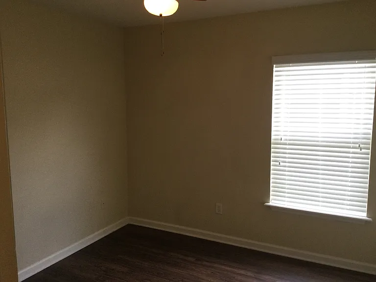 422 Bostwick Circle St — Photo 17