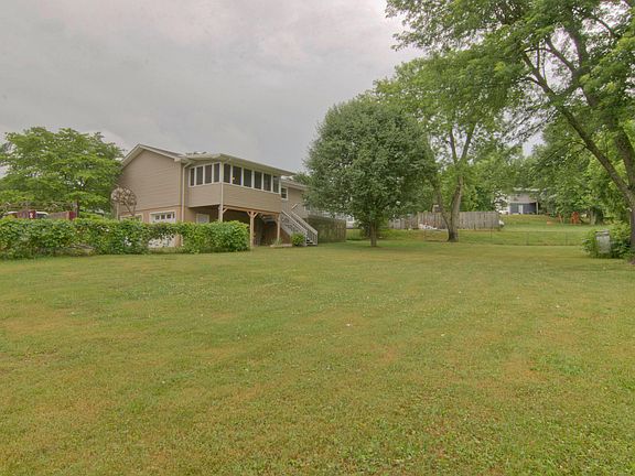 5th image of 715 N Whispering Oak Cir