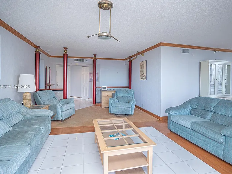 3530 Mystic Pointe Dr #1401 — Photo 8