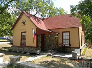 515 Kirk St, Hico, TX 76457