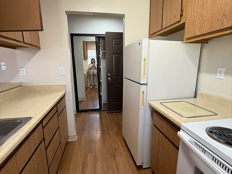 5421 El Camino Ave #20 — Photo 4
