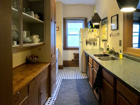 7 and 11 Apartments, 7 W 35th St #11-4, Minneapolis, MN 55408