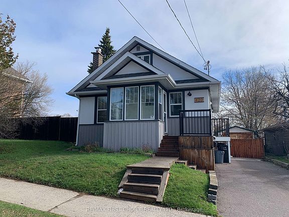 2nd image of 420 Van Norman St