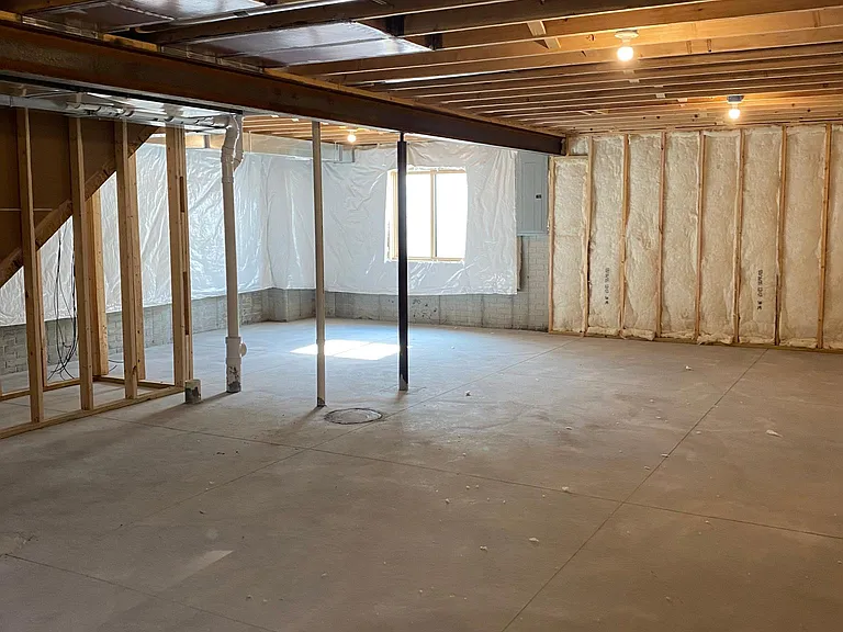 2920 W Kyle Ln — Photo 20