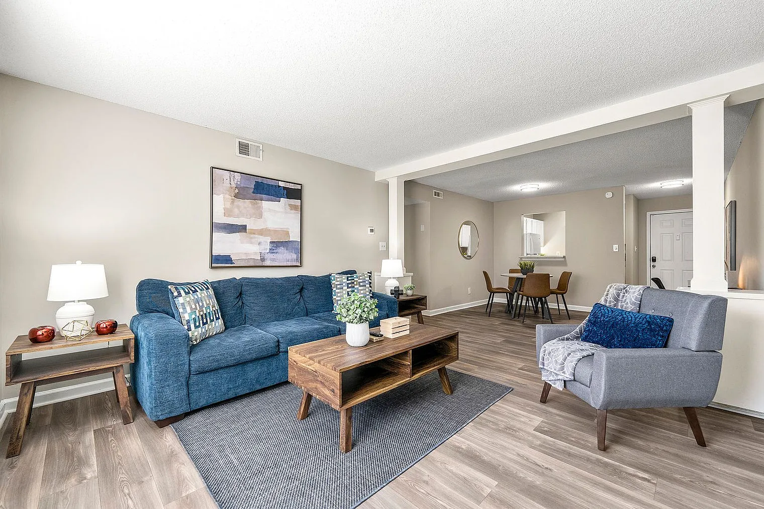 2 bed, 2.0 bath, 796 sqft, $6,245 — Photo 2