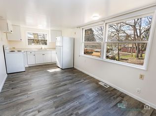 365 16th St SE #6, Salem, OR 97301