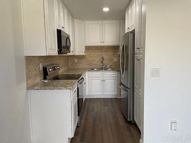 1662 Forestdale Dr — Photo 4