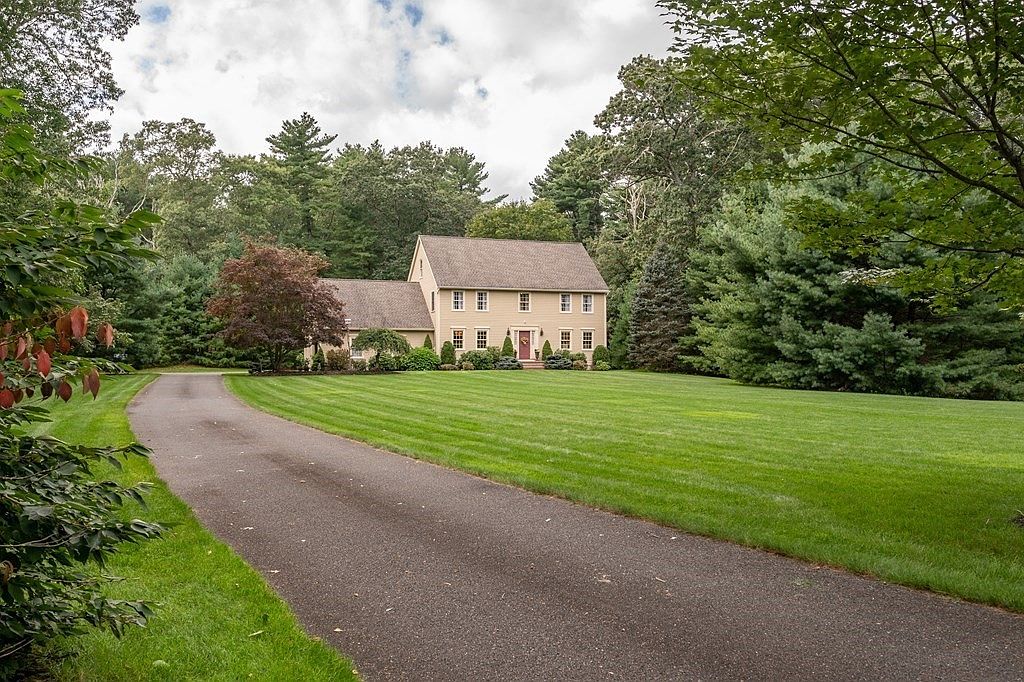 86 Trowbridge Cir, Rowley, MA 01969 Zillow
