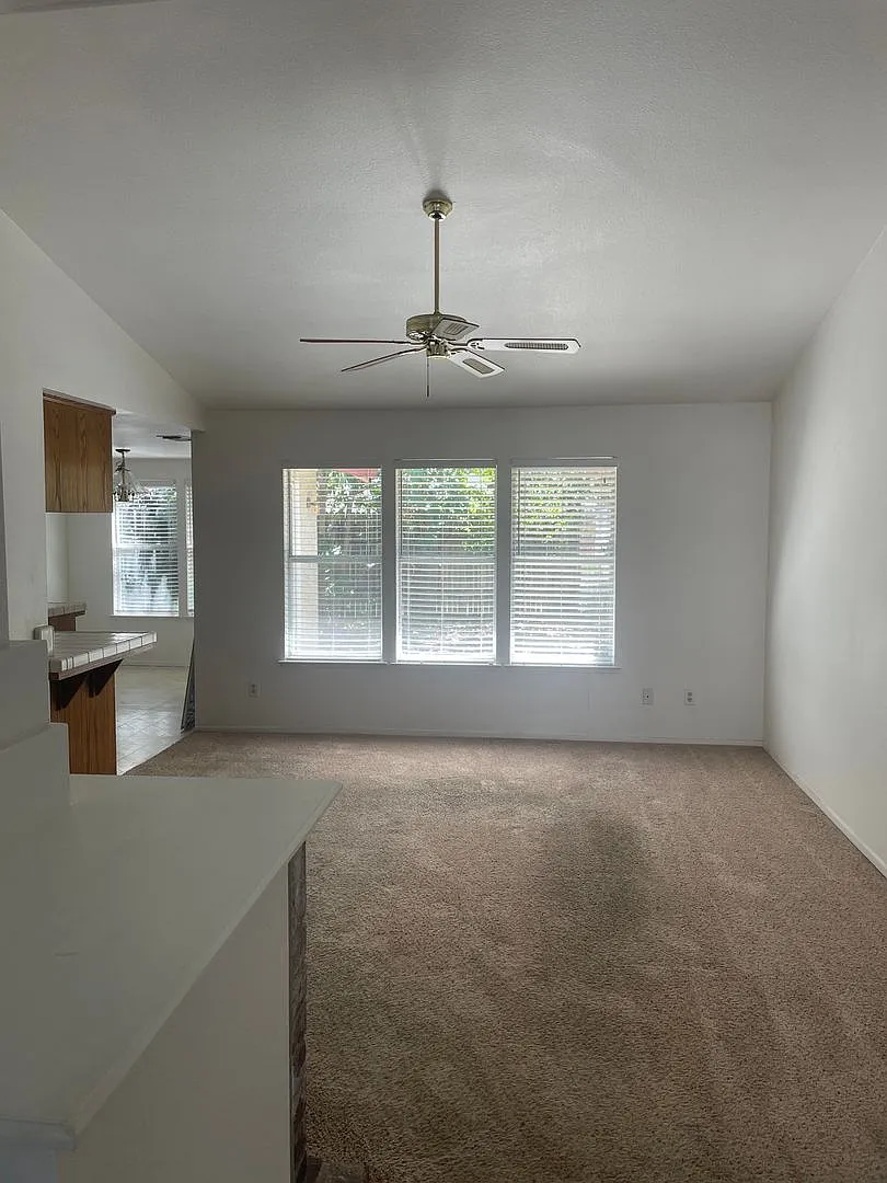 6822 Paseo Del Sol Way - Elk Grove 95758 — Photo 3