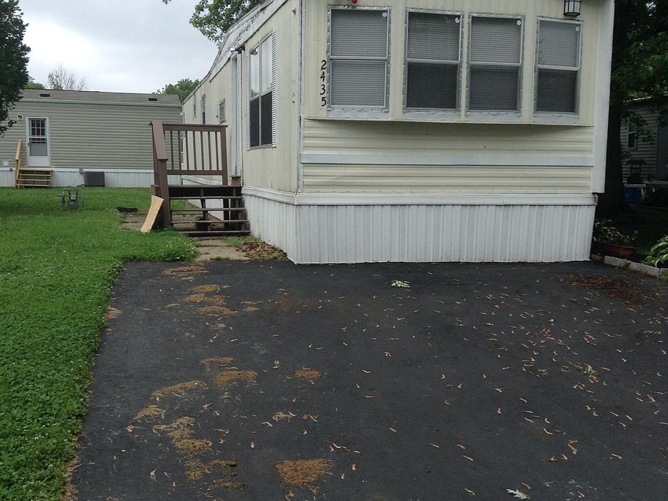 1st image of 2435 Portage Hollow Dr