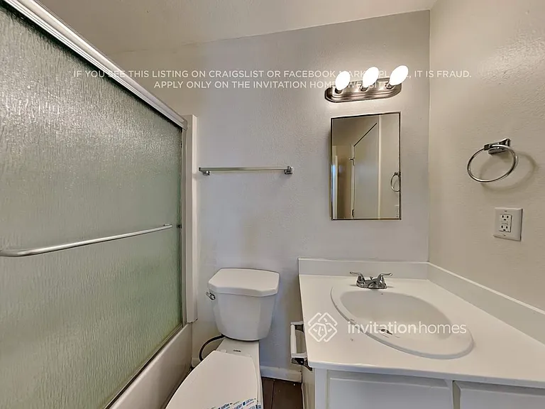 6813 W Montebello Ave — Photo 15
