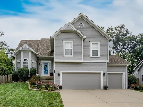 9839 N Highland Ter, Kansas City, MO 64155