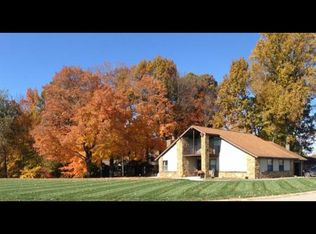 404 Kelly Dr, Brownstown, IN