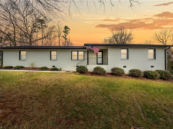 643 Cypress Dr, Asheboro, NC 27205
