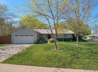 2935 California Ave, Carmichael, CA 95608