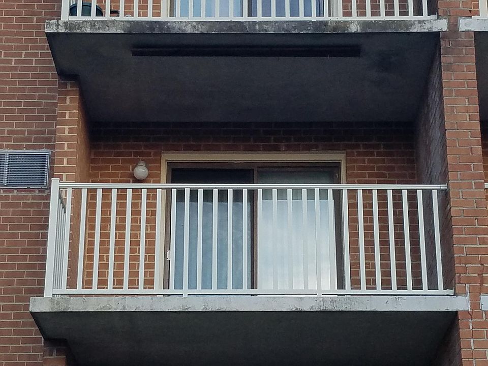 1st image of 500 Campbell Cir Unit 6
