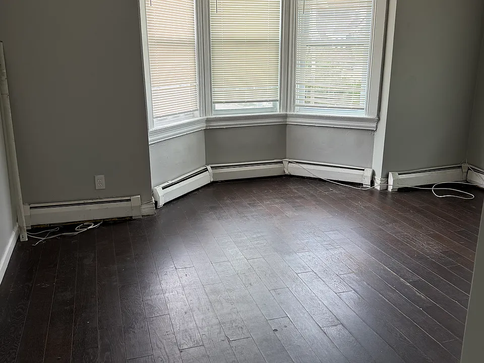 44 Taylor St #2