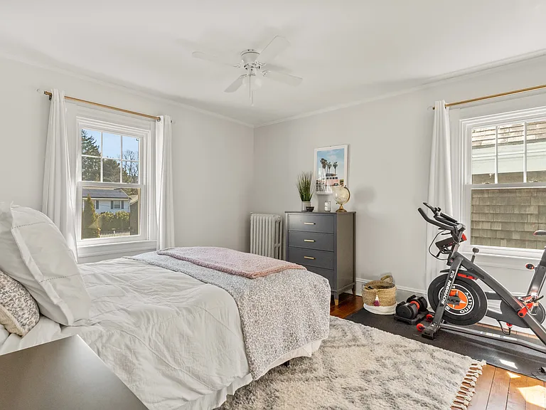 35 Hall Ave — Photo 25