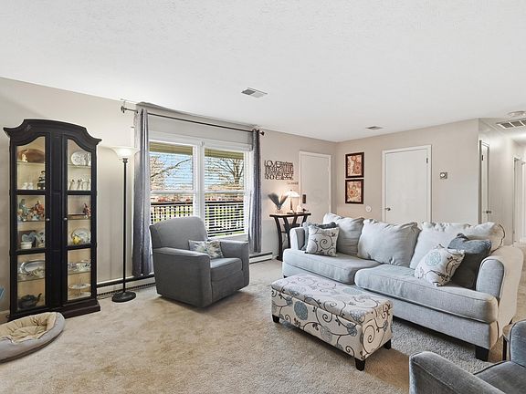 5th image of 2364 Satinwood Dr