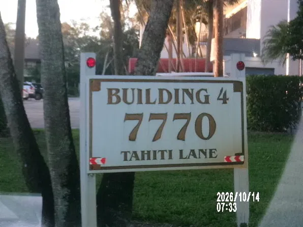 7770 Tahiti Lane #208, Lake Worth, FL 33467
