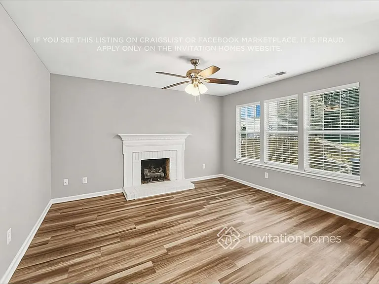 8902 Fuschia Ct — Photo 6